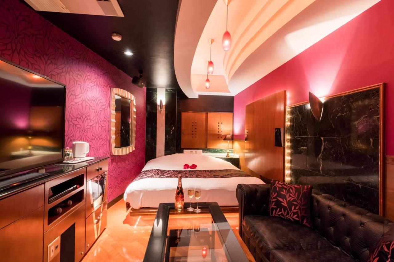 Hotel W-Aramis -W Group Hotels And Resorts- (Adults Only) Токио Екстериор снимка