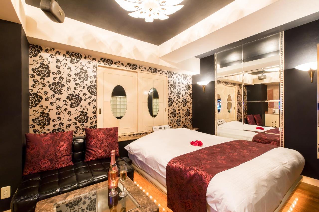Hotel W-Aramis -W Group Hotels And Resorts- (Adults Only) Токио Екстериор снимка