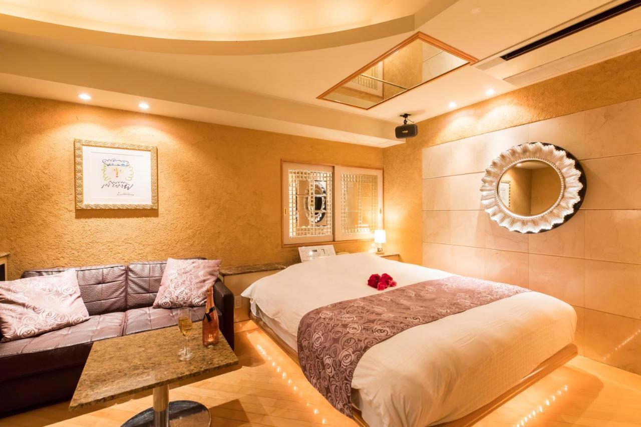 Hotel W-Aramis -W Group Hotels And Resorts- (Adults Only) Токио Екстериор снимка