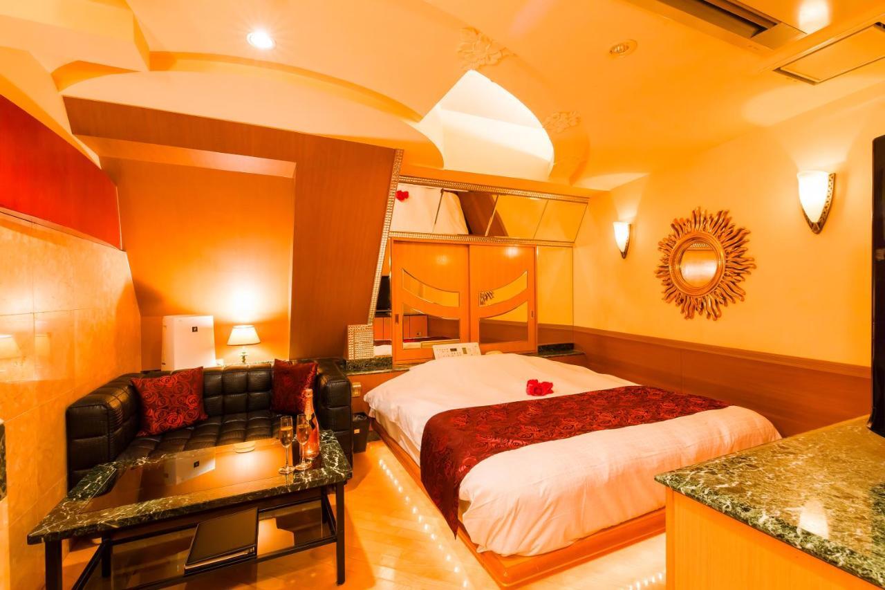 Hotel W-Aramis -W Group Hotels And Resorts- (Adults Only) Токио Екстериор снимка